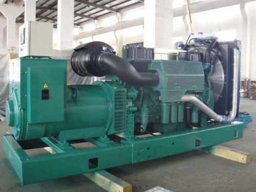 洞口便携静音：租赁无声发电机组，便携式解决能源需求